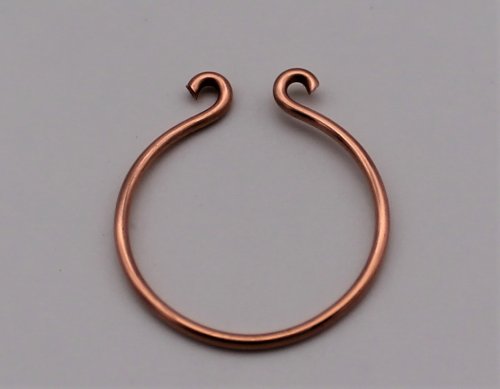 Abby Hook's Dainty Boho Ring - Round the loops, Contemporary Wire Jewelry, Loops, Wire Loop, Wrapped Wire Loop, wire ring shank